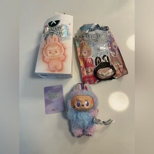 Labubu Big Into Energy - Luck